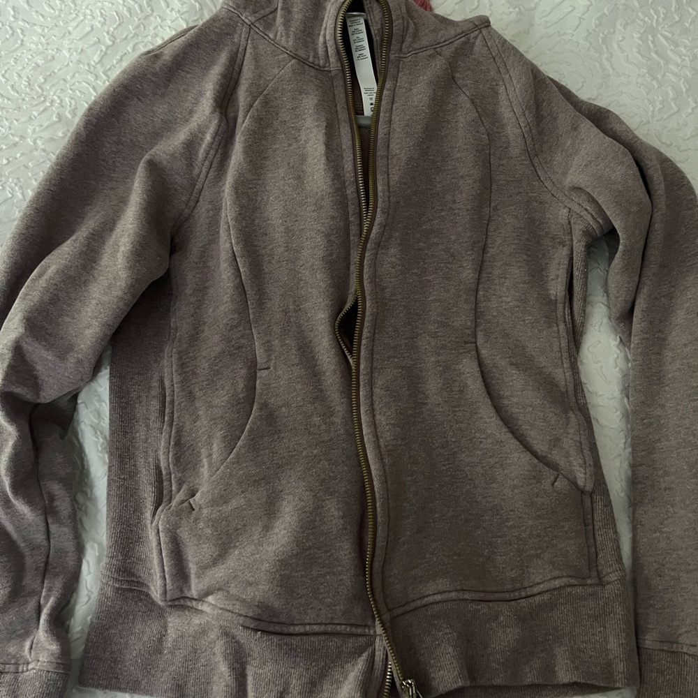 Zip up scuba size 8 light purple